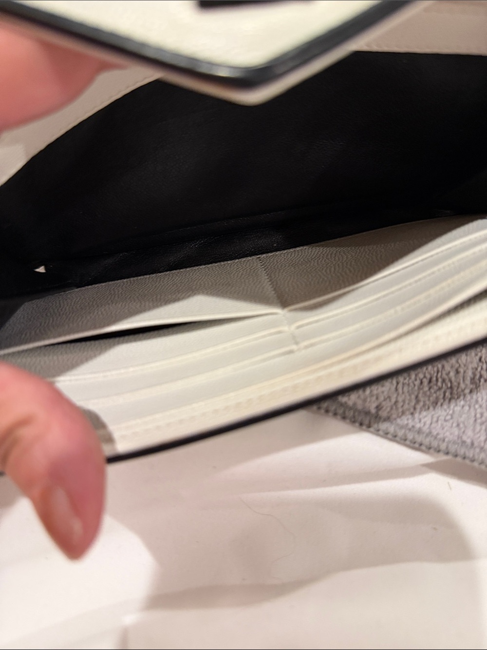 RARE YSL Saint Laurent Large Cassandre Envelope Flap Wallet – White Black Contra - Picture 11 of 15